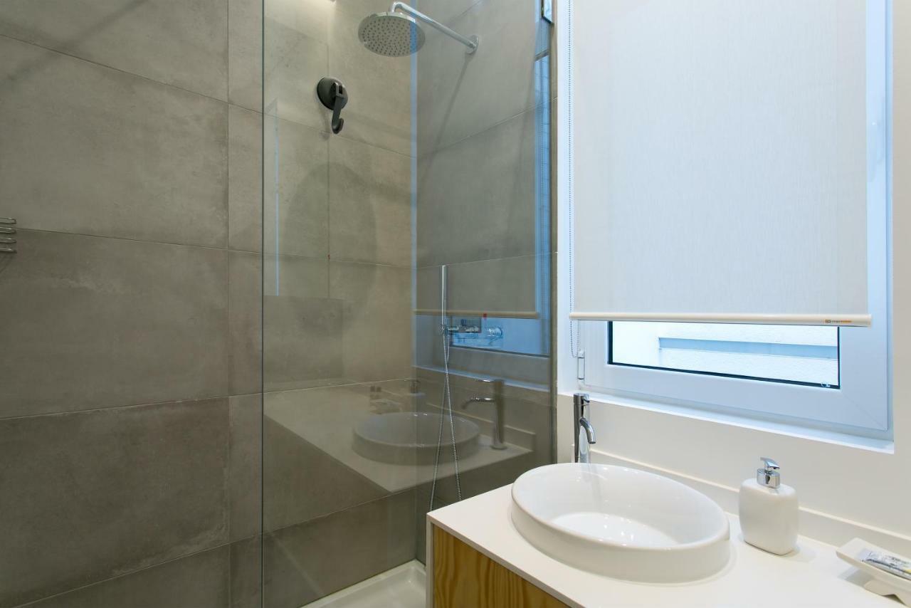 Altido Elegant City Deluxe Apartment & Altido Luxurious 3-Bedroom Apt With Terrace In Intendente Lisboa Eksteriør billede