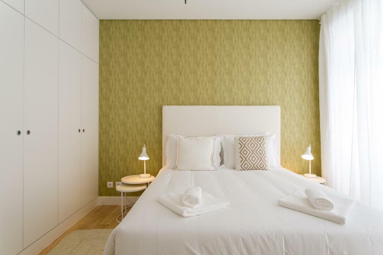 Altido Elegant City Deluxe Apartment & Altido Luxurious 3-Bedroom Apt With Terrace In Intendente Lisboa Eksteriør billede