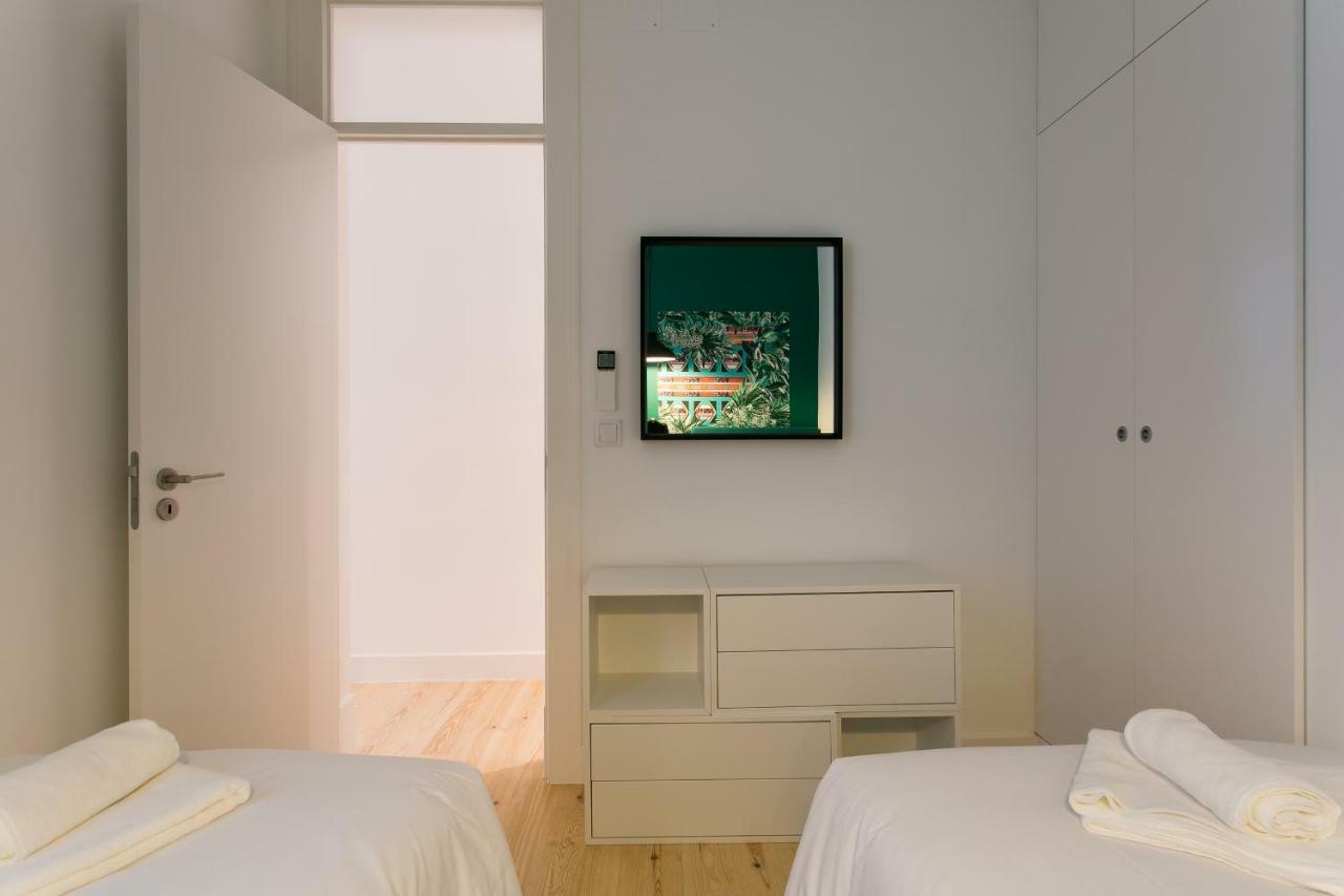 Altido Elegant City Deluxe Apartment & Altido Luxurious 3-Bedroom Apt With Terrace In Intendente Lisboa Eksteriør billede